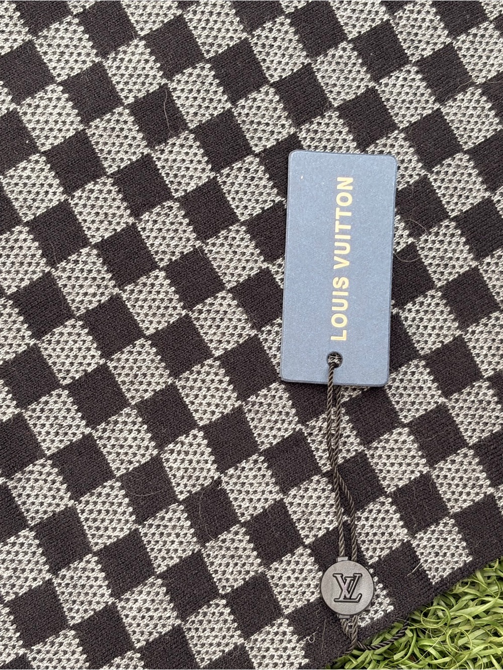 Louis Vuitton Black and Gray Checker Knit Scarf